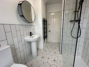 Photo 15- click for photo gallery